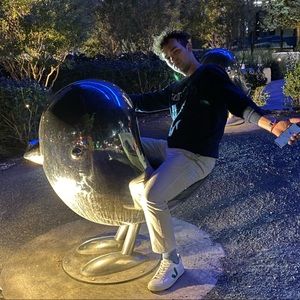 Meet your Posher, Wendell